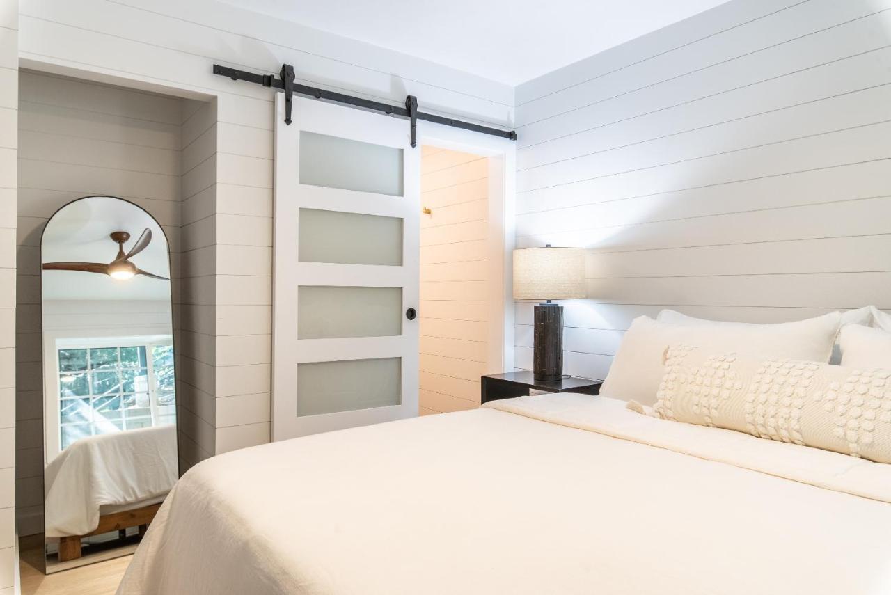 The Kingsley Hotel レイク・アローヘッド エクステリア 写真