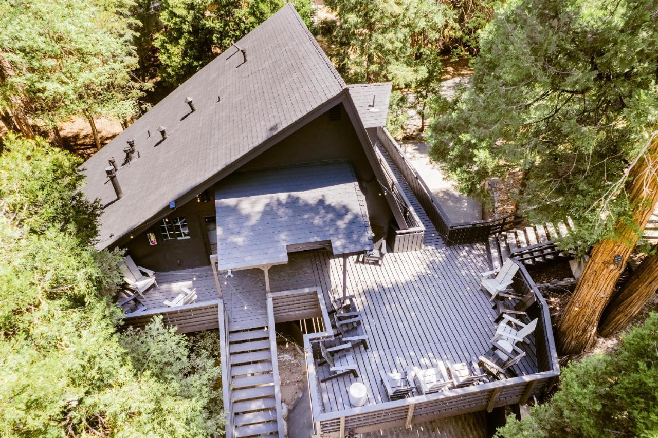 The Kingsley Hotel レイク・アローヘッド エクステリア 写真